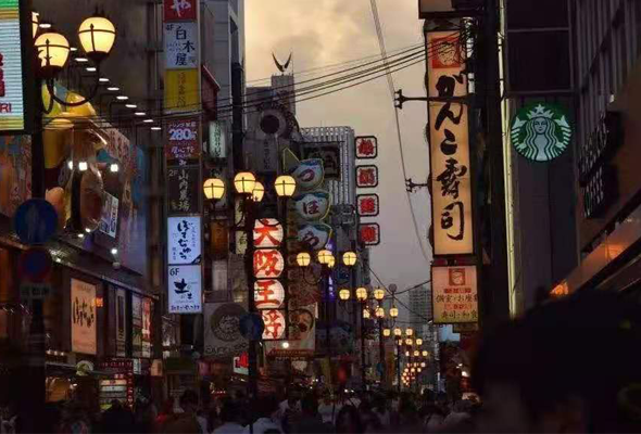 2021在哪里投资买房子，能稳赚不赔？！大佬这么说：